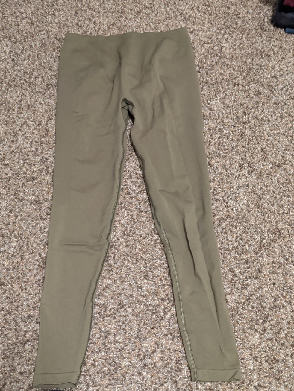 Olive Green Alphalete Amplify Leggings. M